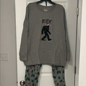 Natural Reflections Gray Pajama Set with Bigfoot Design